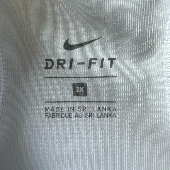 Nike Swoosh Plus Size White Dri-FIT Medium Support Sports Bra Size 2X - Picture 6 of 9